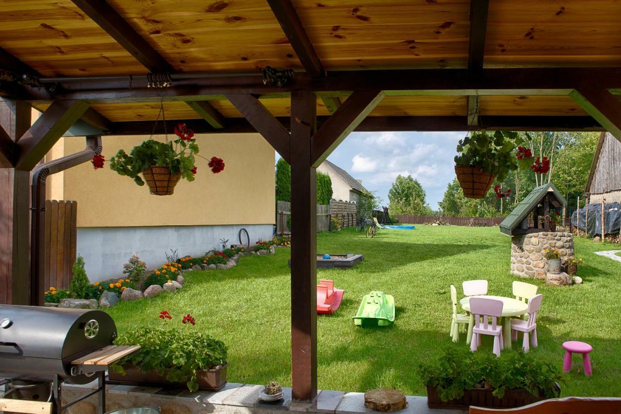 Aleksandrowka - Domek Anastazja Trzescianka Dış mekan fotoğraf
