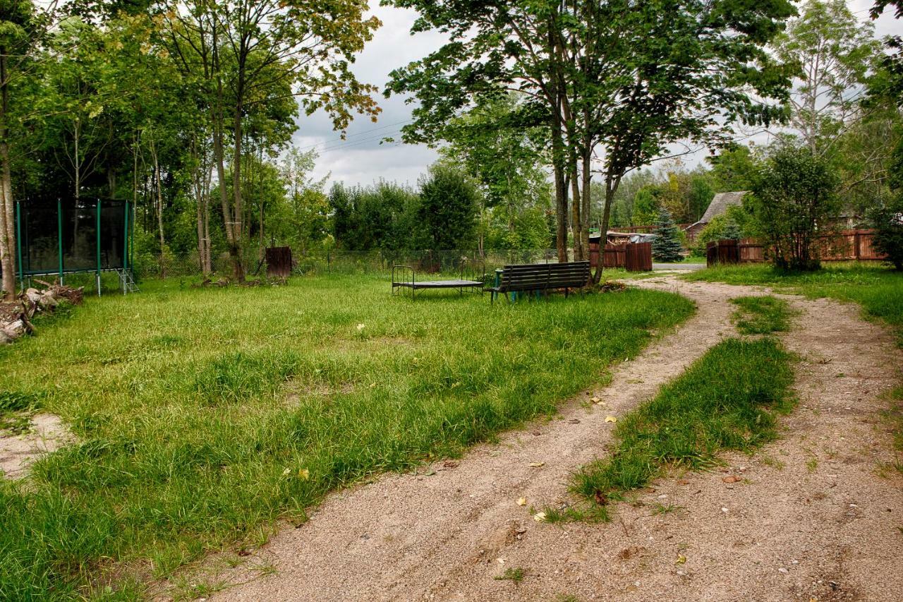 Aleksandrowka - Domek Anastazja Trzescianka Dış mekan fotoğraf